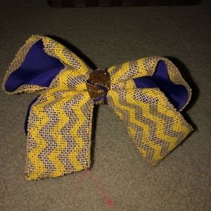Hair bow